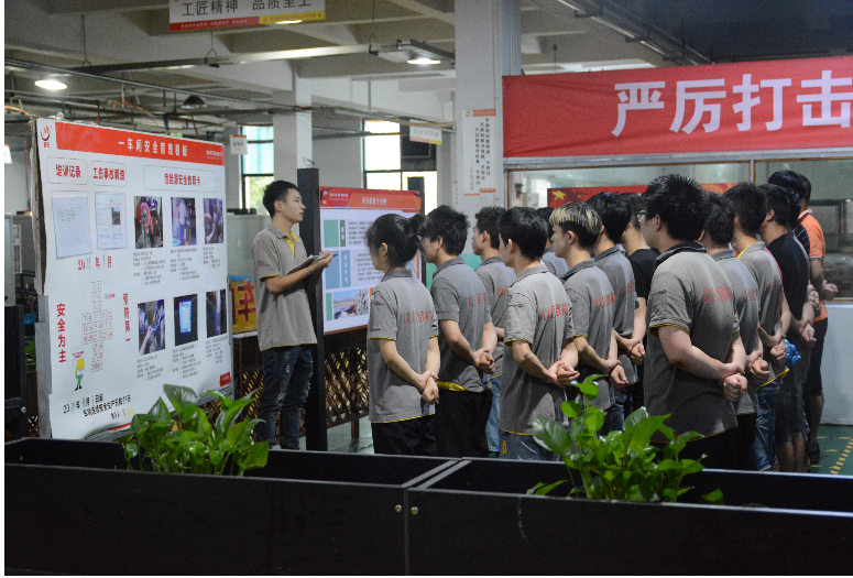 精密行星錐齒輪供應(yīng)商講述專業(yè)生產(chǎn)螺旋錐齒輪的優(yōu)點(diǎn)